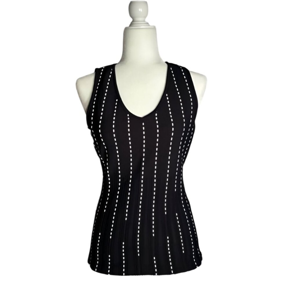 White House Black Market‎ Fitted Vneck Tank Top